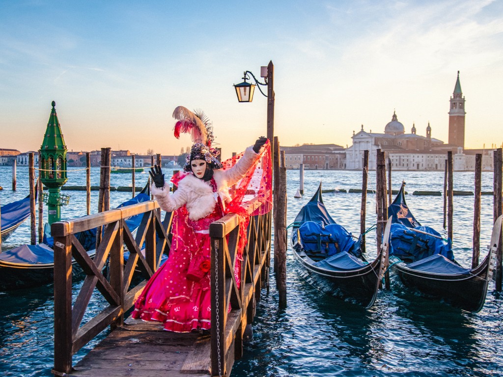 Venice Carnival Group Tour